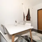 In Apartman